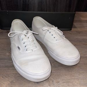 Men’s White Vans